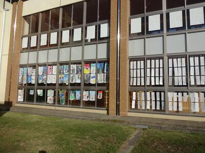 交通安全ポスターと標語